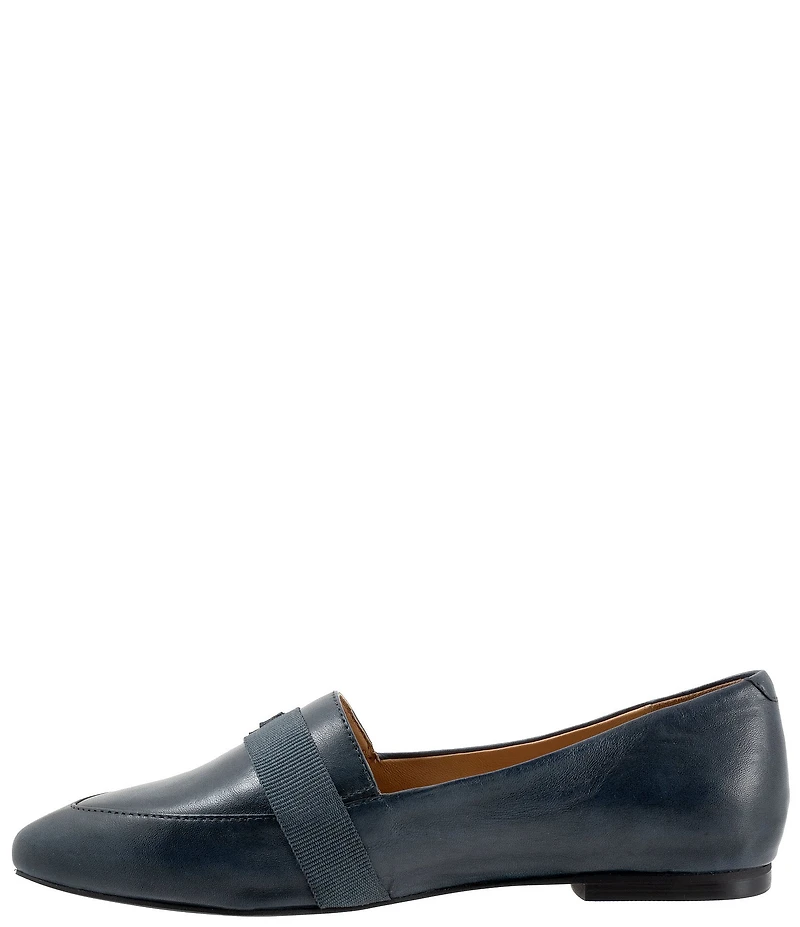 Trotters Emmett Leather Buckle Hardware Strap Flats