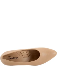 Trotters Kimber Leather Kitten Heel Pumps