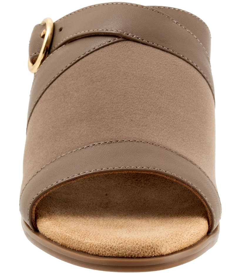 Trotters Mitzie Leather Buckled Slide Sandals