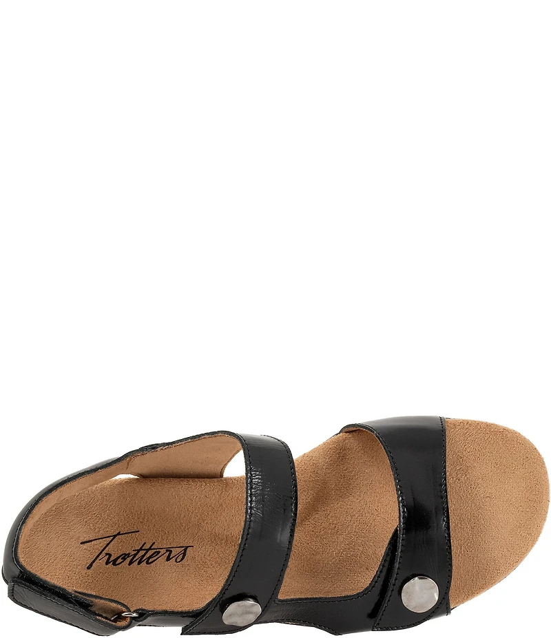 Trotters Romi Metallic Leather Sandals