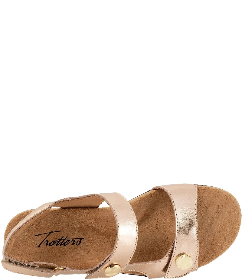 Trotters Romi Metallic Leather Sandals