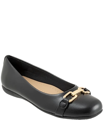 Trotters Sadie Square Toe Bit Buckle Flats