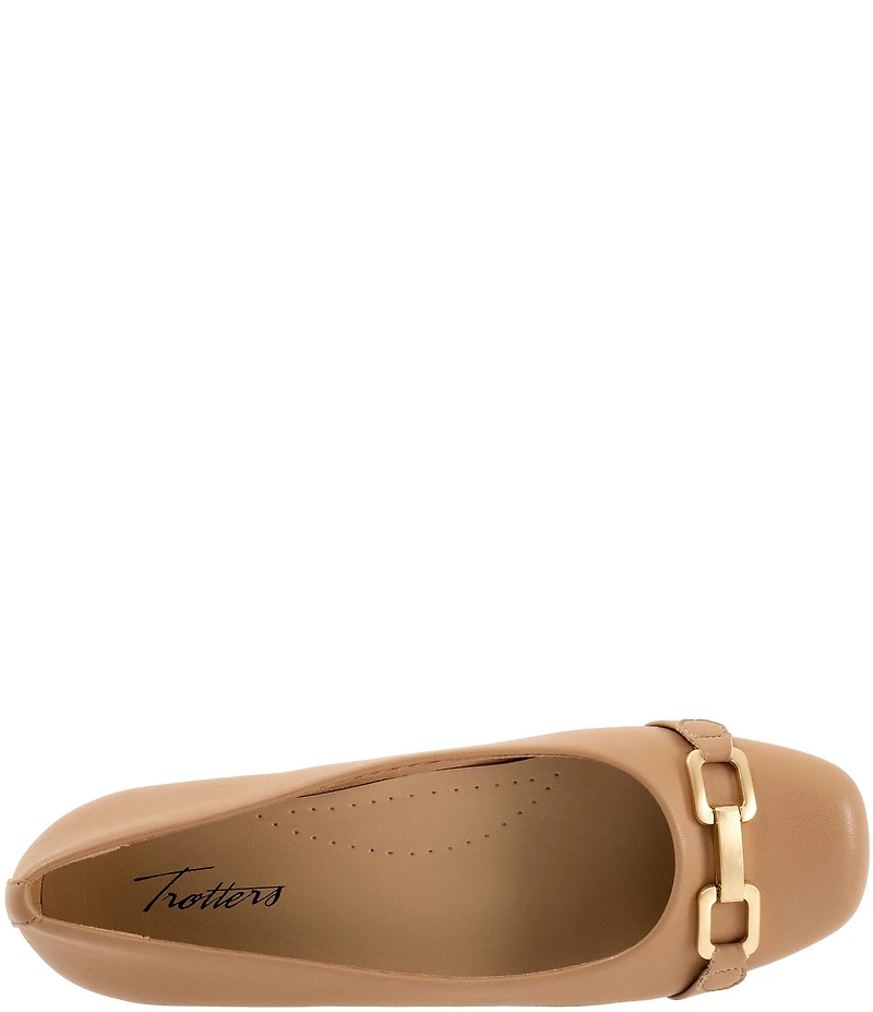 Trotters Sadie Square Toe Bit Buckle Flats