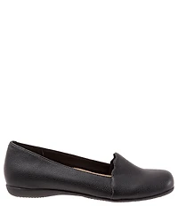 Trotters Sage Scalloped Trim Loafers