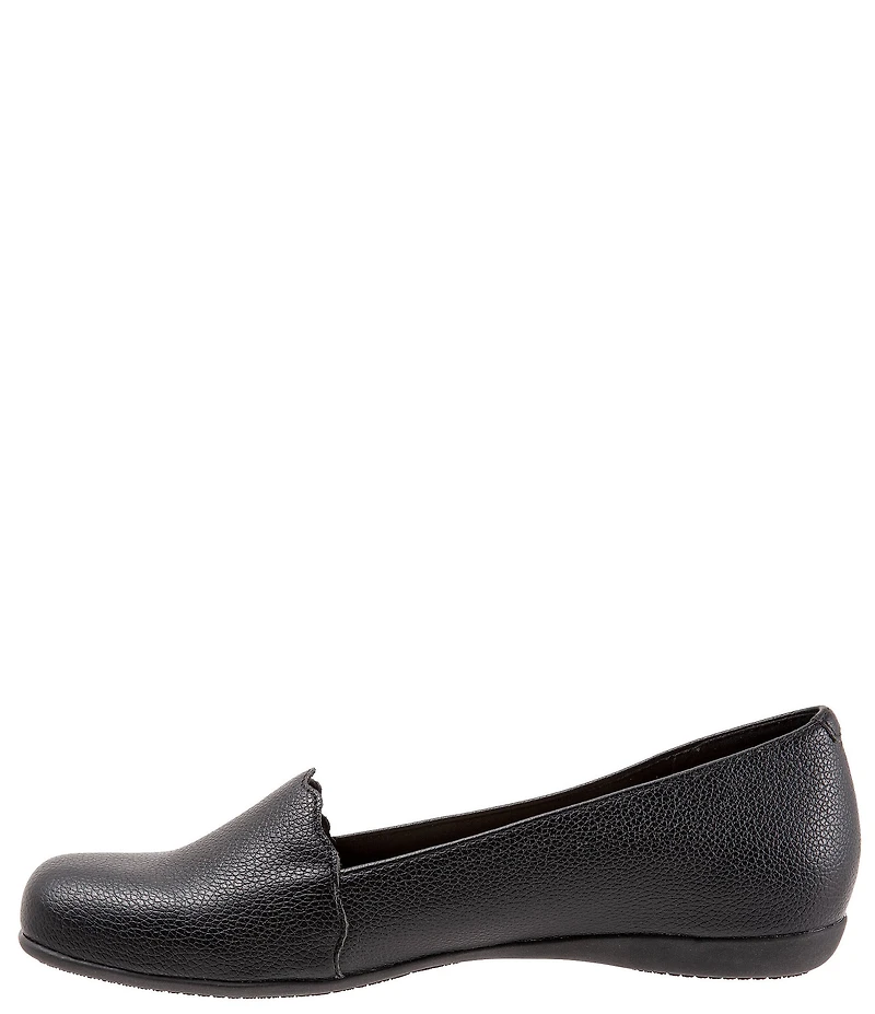 Trotters Sage Scalloped Trim Loafers