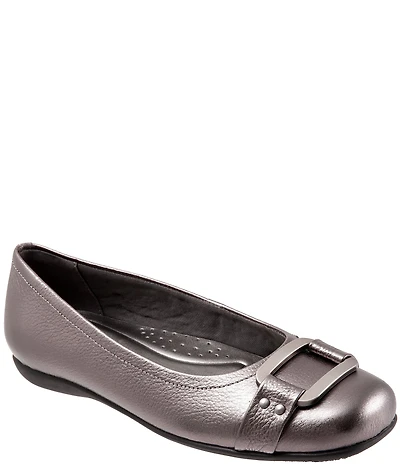 Trotters Sizzle Signature Leather Buckle Ornament Ballet Flats