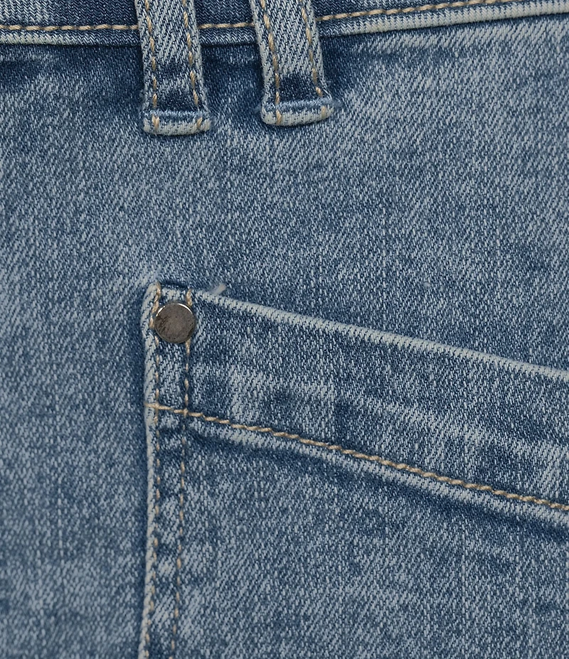 Tru Luxe Jeans Baby Barrel Patch Pocket Cropped Jeans