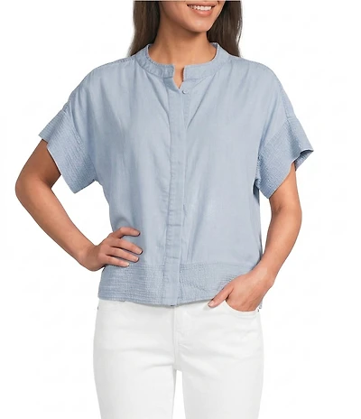 Tru Luxe Jeans Chambray Stand Collar Short Sleeve Hidden Button Front Top