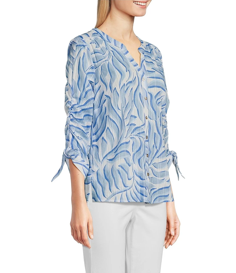 Tru Luxe Jeans Dobby Stripe Printed Split V-Neck 3/4 Sleeve Button Front Top