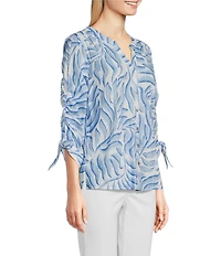 Tru Luxe Jeans Dobby Stripe Printed Split V-Neck 3/4 Sleeve Button Front Top