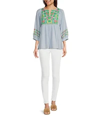 Tru Luxe Jeans Embroidered Split V-Neck 3/4 Sleeve Popover Top
