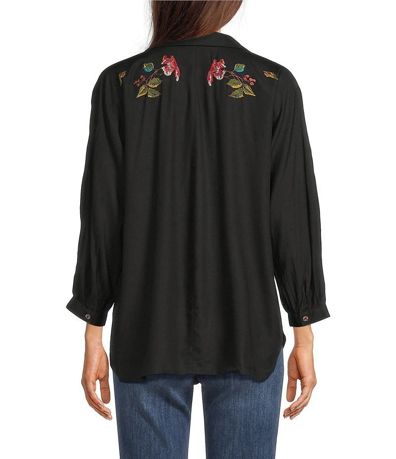 Tru Luxe Jeans Embroidered Point Collar 3/4 Dolman Sleeve Button Front Shirt
