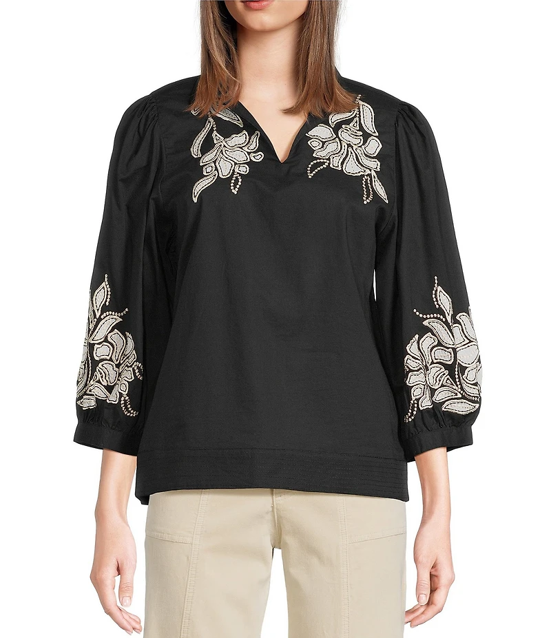 Tru Luxe Jeans Poplin Embroidered Floral Applique Collared V-Neck 3/4 Sleeve Popover Shirt