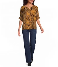 Tru Luxe Jeans Twill Animal Print Split Neck Short Sleeve Top