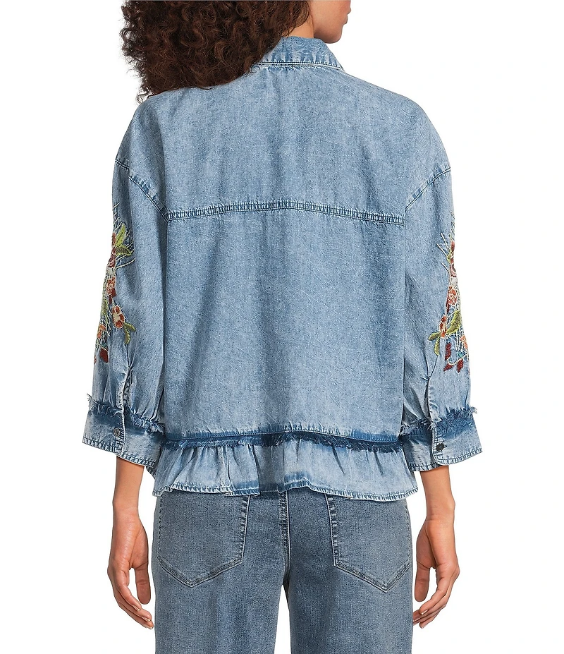 Tru Luxe Jeans Woven Chambray Point Collar 3/4 Sleeve With Embroidery Top