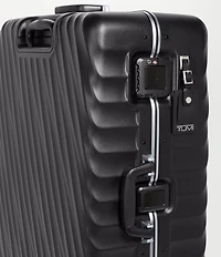 Tumi 19 Degree Extended Trip 4 Wheeled Packing Spinner Suitecase