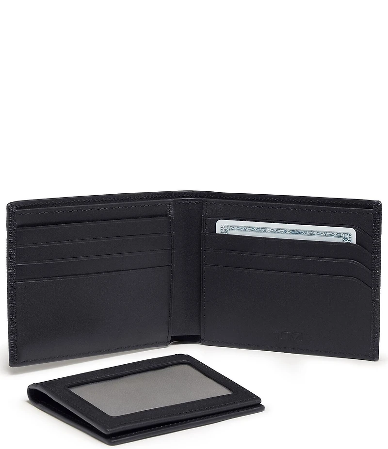 Tumi Nassau Global Removable Passcase