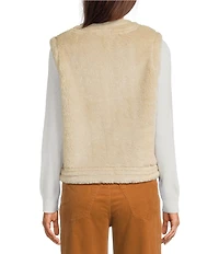 tyler boe Highland Crew Neck Patch Pocket Reversible Sherpa Sleeveless Vest