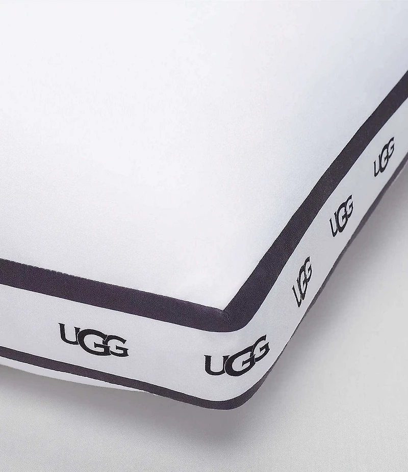 UGG Devon Basic Pillow
