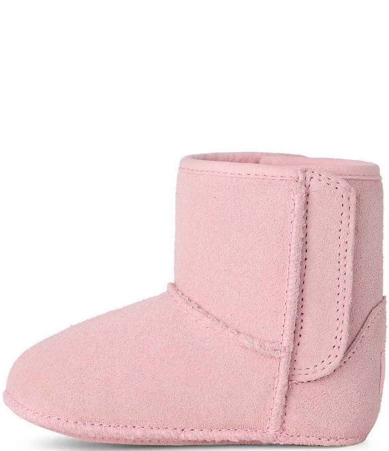 UGG Girls' Baby Classic and Lovey Gift Set Crib Shoes (Infant)