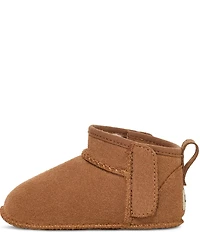UGG Kids' Baby Classic Ultra Mini Boot Crib Shoes (Infant)
