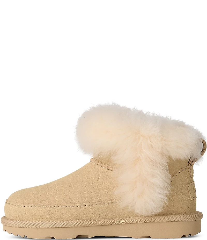 UGG Girls' Classic Ultra Mini Chalet Boots (Youth)