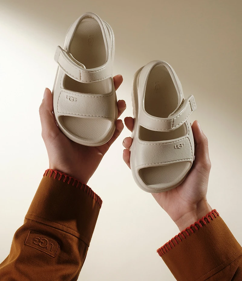 UGG Girls' Goldenglow Hook-and-Loop Sandals (Toddler)