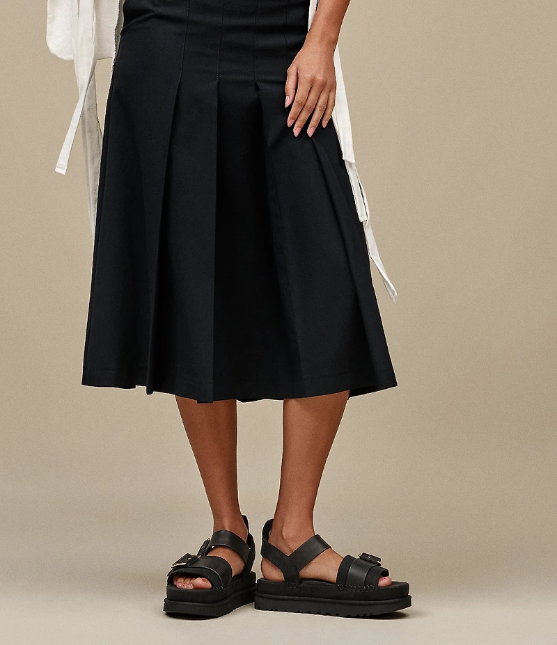 UGG Goldenstar Villa Leather Platform Sandals