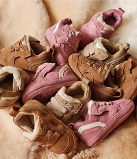 UGG Kids' Baby Lowmel Sneakers Crib Shoes (Infant)
