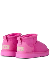UGG Kids' Classic Ultra Mini Family Matching Boots (Youth)