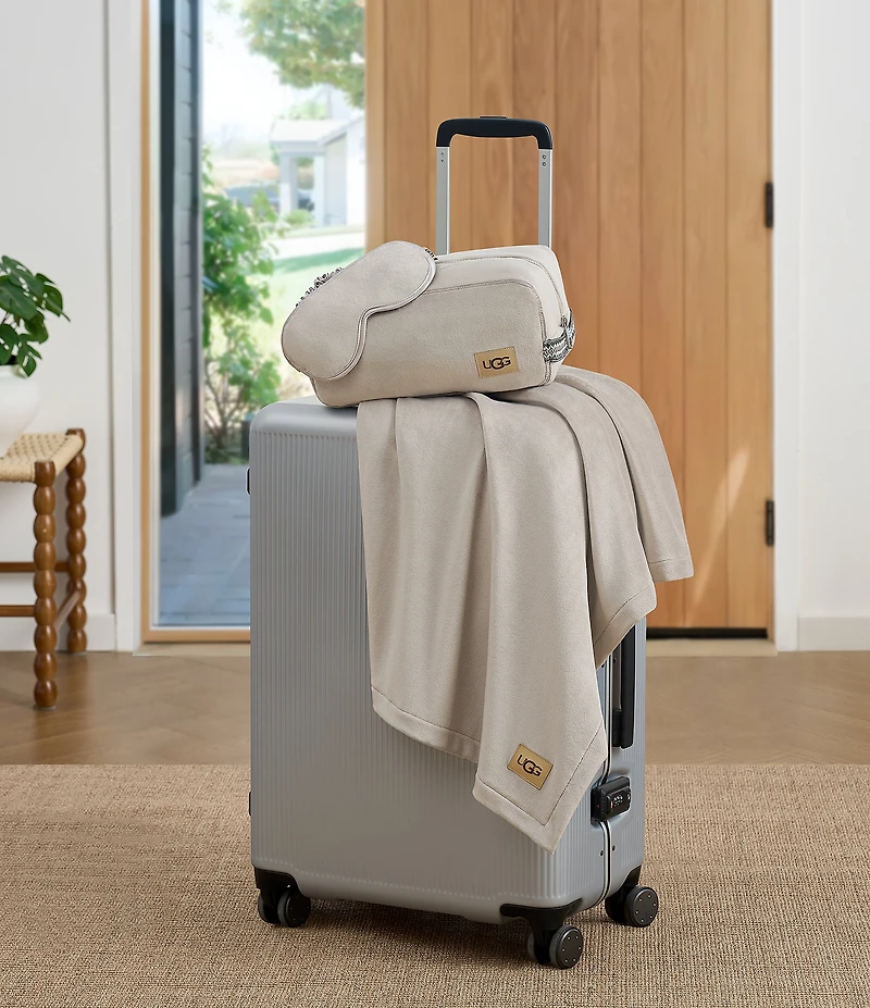 UGG Raegan 3-Piece Travel Gift Set