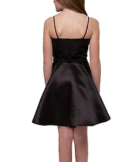 Un Deux Trois Big Girls Sleeveless Sweetheart Neck Fit & Flare Satin Dress