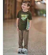 Under Armour Little Boys Short Sleeve Bass T-Shirt & Strike Jogger Pants Set