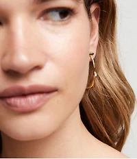 UNOde50 Ser Indomable Collection Stone Bar 18k Gold Hoop Earrings