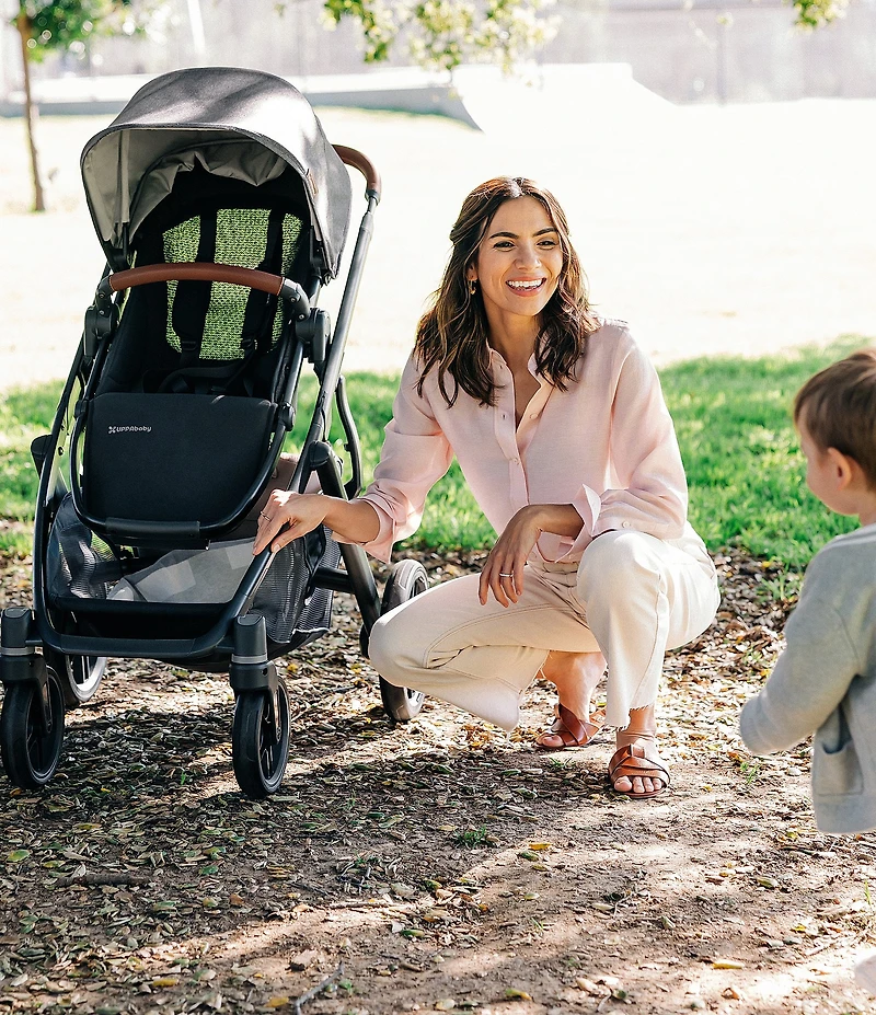 UPPAbaby Vista V3 Stroller + Mesa V2 Car Seat Travel System