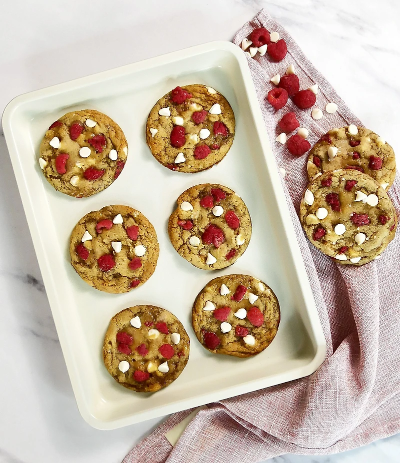 USA Pan Ceramic Nonstick Quarter Sheet Pan