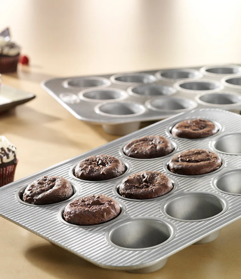 USA Pan Heavy Duty 12- Cup Muffin Pan
