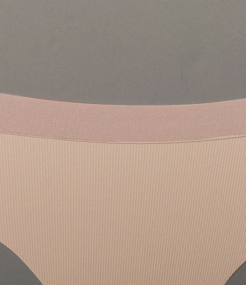 VAN WINKLE & CO. Flat Rib Thong Panty