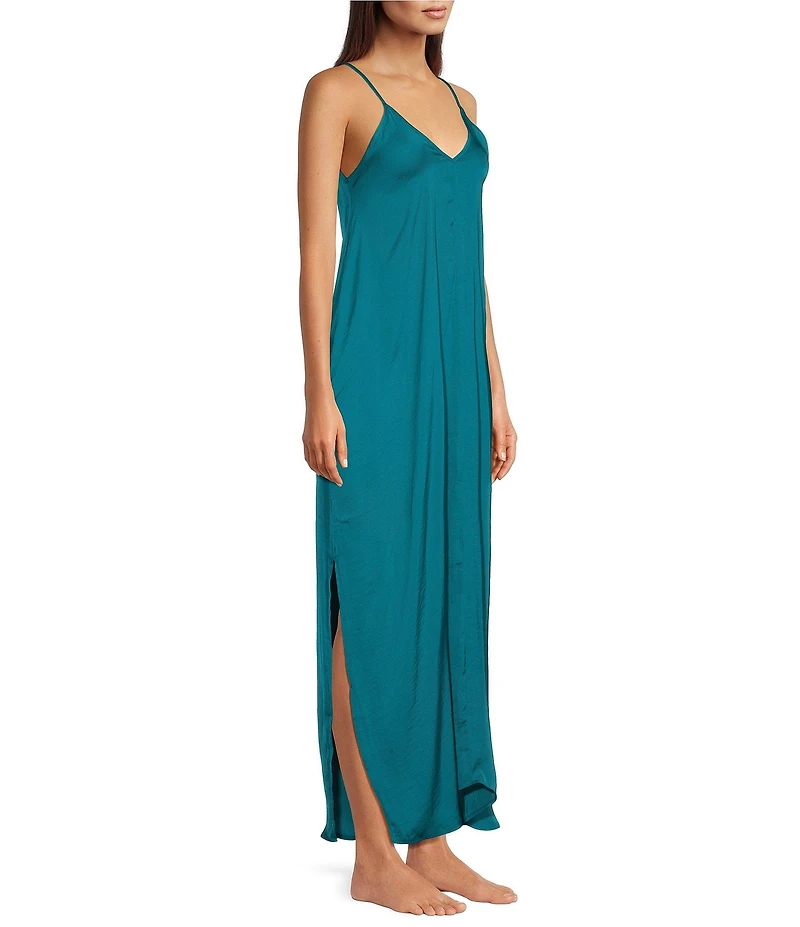 VAN WINKLE & CO. Solid Washed Satin Sleeveless V-Neck Maxi Chemise