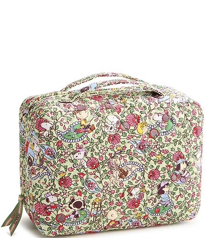 Vera Bradley x Peanuts Country Club Paisley Hanging Organizer