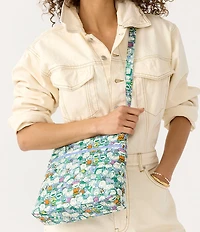 Vera Bradley x Peanuts Original Zip Peanut Pals Hipster Crossbody Bag