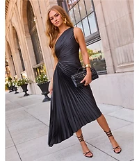 VICI Collection Asymmetrical Maxi Dress