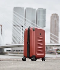 Victorinox Spectra 3.0 Frequent Flyer Plus Carry On 22#double; Hardside Spinner Suitcase