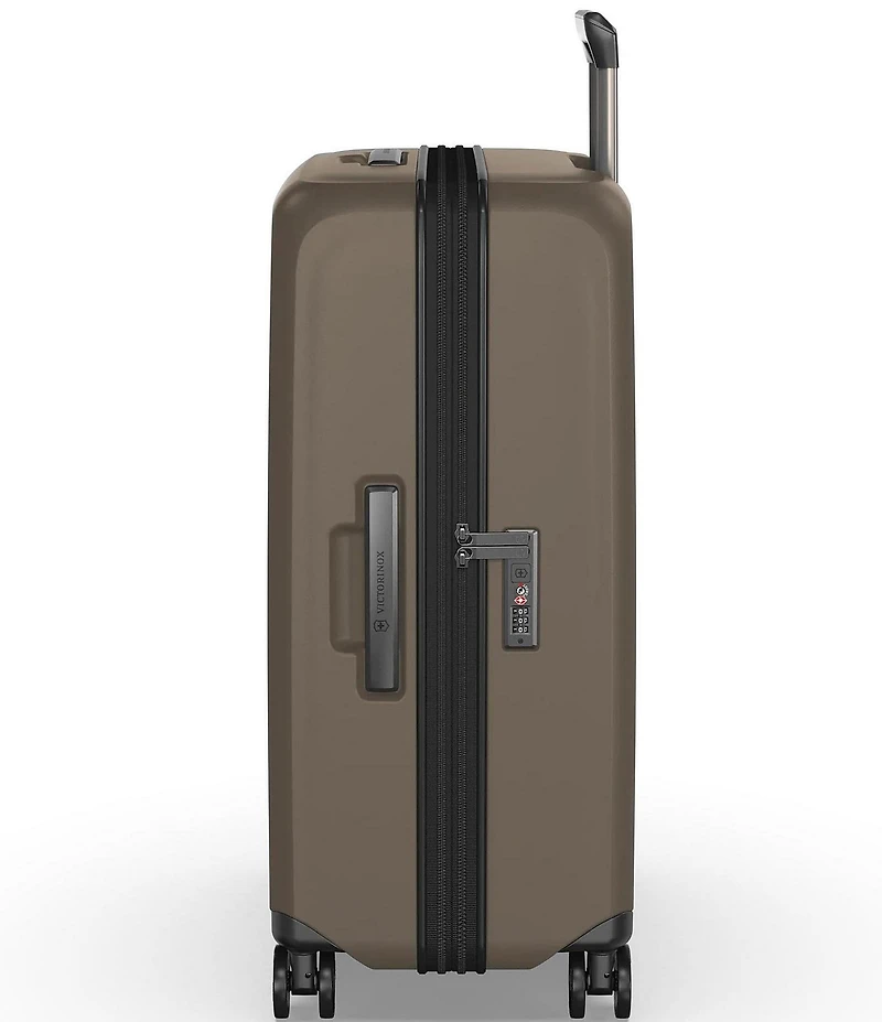 Victorinox Airox Advanced Medium 27#double; Hardside Spinner Suitcase