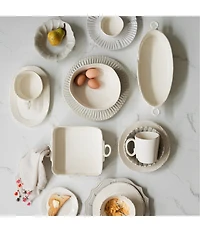VIETRI Lastra White Handled Oval Baker