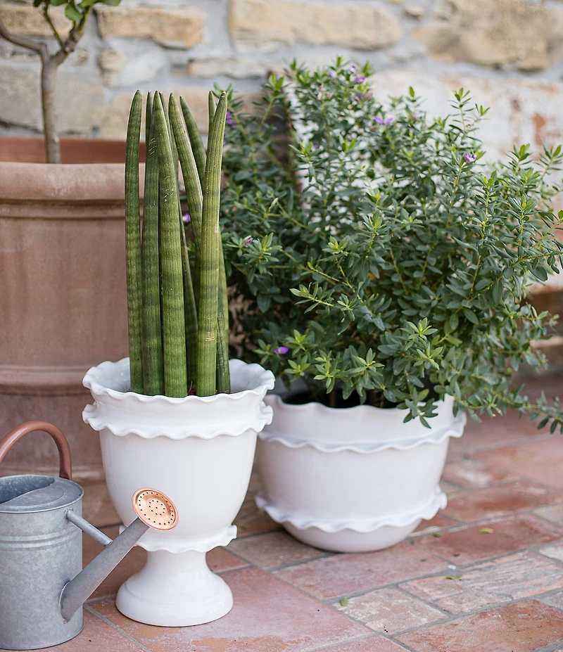 VIETRI Rustic Garden White Ruffle Tall Footed Cachepot