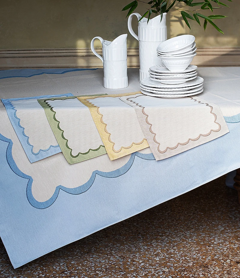 VIETRI Tavola Scalloped Tablecloth
