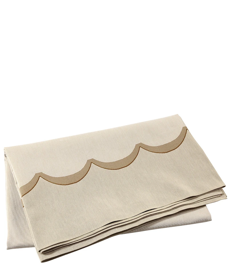 VIETRI Tavola Scalloped Tablecloth