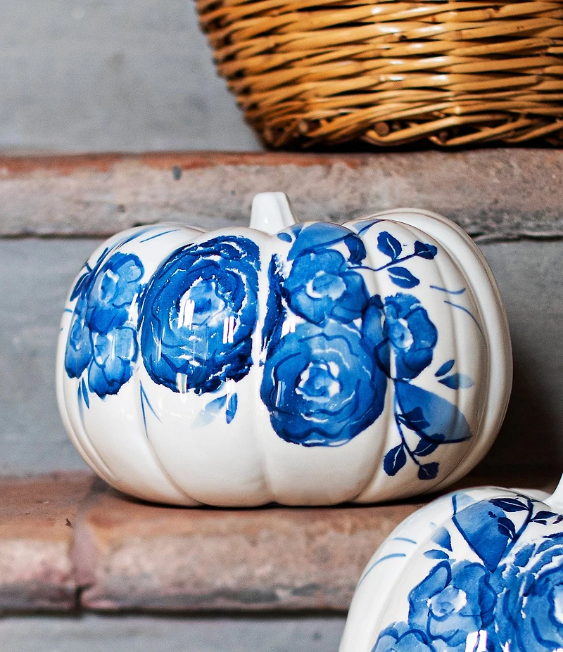 VIETRI Viva by VIETRI Blue Camellia Figural Pumpkin