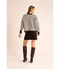 Vince Camuto Houndstooth Round Neck Long Sleeve Sweater